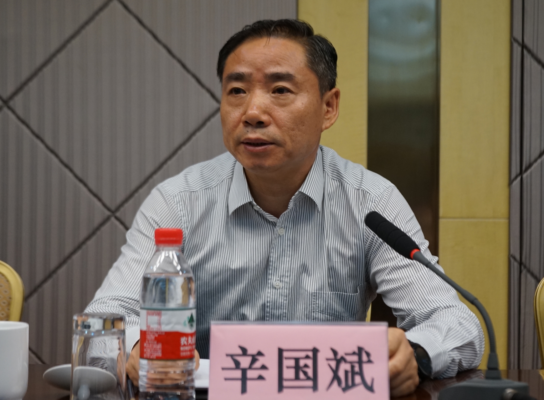 辛國斌出席國家智能制造標(biāo)準(zhǔn)化協(xié)調(diào)推進(jìn)組、總體組和專家咨詢組成立大會