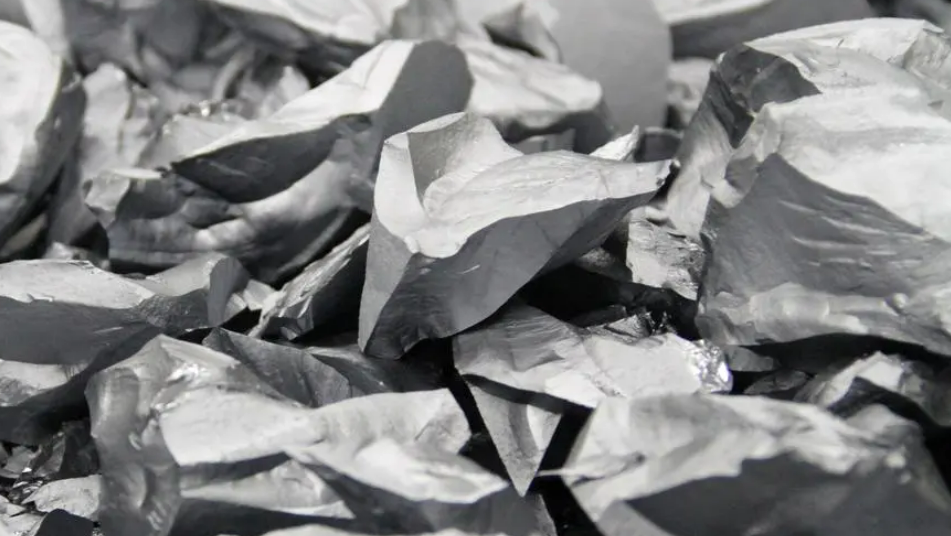 降幅近5%，硅料價(jià)格持續(xù)走低